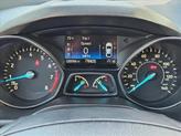 Thumbnail of 2019 Oxford White Ford Escape