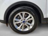 Thumbnail of 2019 Oxford White Ford Escape