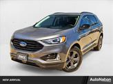 Photo of 2022 Carbonized Gray Metallic Ford Edge