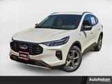 Photo of 2025 Star White Metallic Tri-Coat Ford Escape