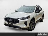 Photo of 2025 Star White Metallic Tri-Coat Ford Escape