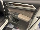 Thumbnail of 2021 Pure White Volkswagen Atlas