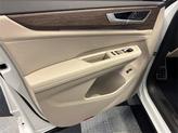 Thumbnail of 2025 Opal White Pearl Effect Volkswagen Atlas