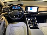 Thumbnail of 2025 Opal White Pearl Effect Volkswagen Atlas