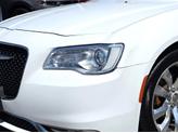 Thumbnail of 2019 Bright White Clearcoat Chrysler 300