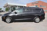 Thumbnail of 2022 Brilliant Black Crystal Pearlcoat Chrysler Pacifica
