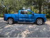 Thumbnail of 2022 Glacier Blue Metallic Chevrolet Silverado 1500