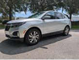 Thumbnail of 2022 Silver Ice Metallic Chevrolet Equinox