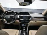 Thumbnail of 2016 White Orchid Pearl Honda Accord