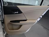 Thumbnail of 2016 White Orchid Pearl Honda Accord
