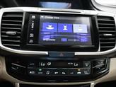 Thumbnail of 2016 White Orchid Pearl Honda Accord