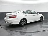 Thumbnail of 2016 White Orchid Pearl Honda Accord