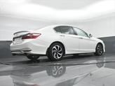 Thumbnail of 2016 White Orchid Pearl Honda Accord