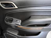Thumbnail of 2018 Onyx Black GMC Yukon XL