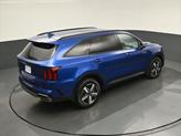Thumbnail of 2022 Sapphire Blue Kia Sorento