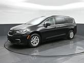 Thumbnail of 2022 Brilliant Black Crystal Pearlcoat Chrysler Pacifica
