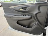 Thumbnail of 2025 Summit White Buick Envista