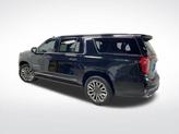 Thumbnail of 2023 Onyx Black GMC Yukon XL