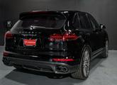 Thumbnail of 2018 Moonlight Blue Metallic Porsche Cayenne