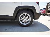 Thumbnail of 2021 Alpine White Clearcoat Jeep Renegade