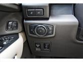 Thumbnail of 2018 White Platinum Ford Expedition