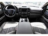 Thumbnail of 2018 White Platinum Ford Expedition