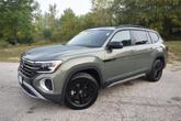 Thumbnail of 2025 Avocado Green Pearl Volkswagen Atlas