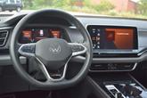 Thumbnail of 2025 Avocado Green Pearl Volkswagen Atlas