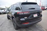 Thumbnail of 2024 Diamond Black Crystal Pearlcoat Jeep Grand Cherokee
