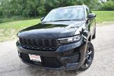 Thumbnail of 2025 Diamond Black Crystal Pearlcoat Jeep Grand Cherokee