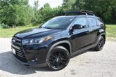 Thumbnail of 2019 Midnight Black Metallic Toyota Highlander