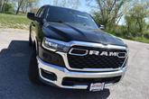 Thumbnail of 2025 Diamond Black Crystal Pearlcoat RAM 1500