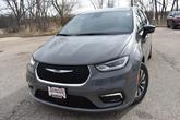 Thumbnail of 2025 Ceramic Gray Clearcoat Chrysler Pacifica Hybrid