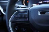 Thumbnail of 2023 Diamond Black Crystal Pearlcoat Jeep Grand Cherokee