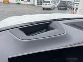 Thumbnail of 2025 Mineral White Metallic BMW X7