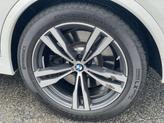 Thumbnail of 2025 Mineral White Metallic BMW X7