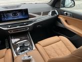 Thumbnail of 2025 Black Sapphire Metallic BMW X7