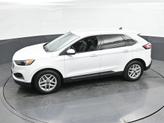 Thumbnail of 2023 Oxford White Ford Edge
