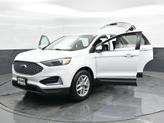 Thumbnail of 2023 Oxford White Ford Edge