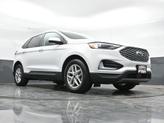 Thumbnail of 2023 Oxford White Ford Edge