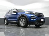 Thumbnail of 2022 Blue Ford Explorer