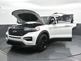 Thumbnail of 2023 Star White Ford Explorer