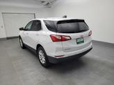 Thumbnail of 2019 White Chevrolet Equinox