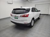 Thumbnail of 2019 White Chevrolet Equinox