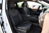 Thumbnail of 2025 White / Black Nissan Murano