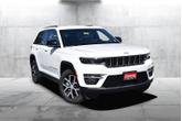 Thumbnail of 2024 Bright White Clearcoat Jeep Grand Cherokee