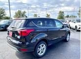 Thumbnail of 2019 Agate Black Metallic Ford Escape