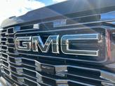 Thumbnail of 2025 White Frost Tricoat GMC Sierra 3500