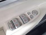 Thumbnail of 2021 MINERAL WHITE METALLIC BMW 750