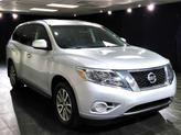 Thumbnail of 2013 Silver Nissan Pathfinder